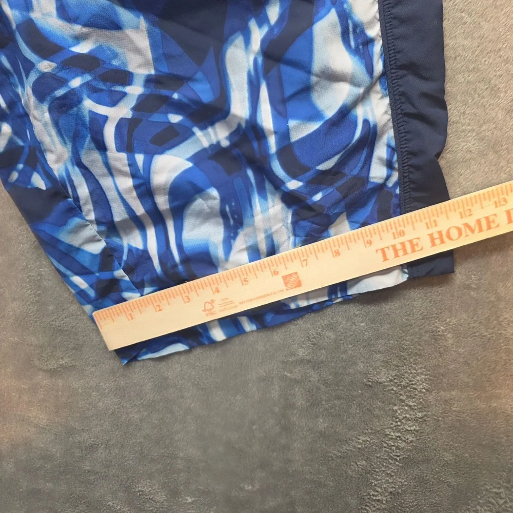 Nike Swim Shorts Mens M Blue Geometric Print Mesh Liner Zip Pocket Elastic Waist